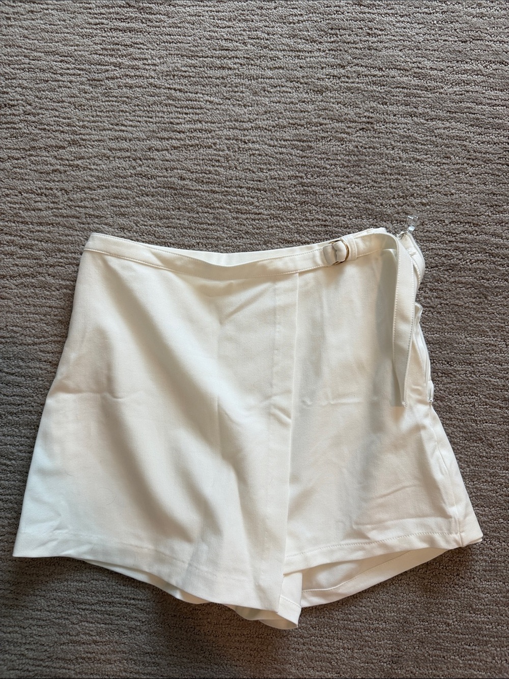 NWT Showpo White Wrap Skort